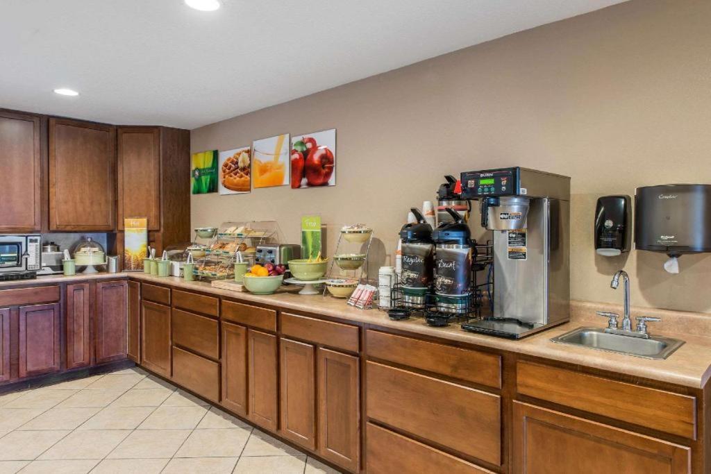 Quality Inn Берлінгтон Екстер'єр фото