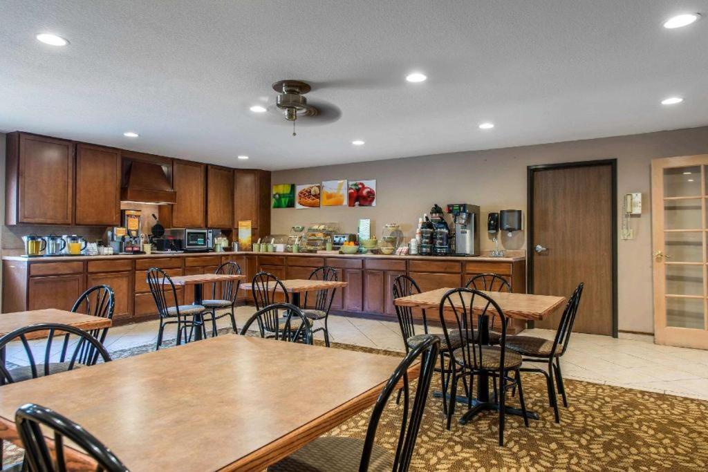 Quality Inn Берлінгтон Екстер'єр фото